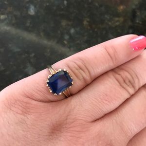 Vintage 10k gold and blue spinel ring - circa 1930